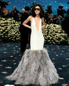 Vera Wang at 80: The Timeless Elegance of the Bridal Queen - image 1