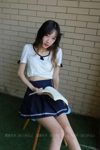 Elegant Chinese Fashion Photography Featuring Model Yi Yi in the Long-legged Girl Collection by IESS - image 68