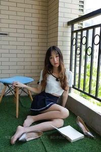 Elegant Chinese Fashion Photography Featuring Model Yi Yi in the Long-legged Girl Collection by IESS - image 55