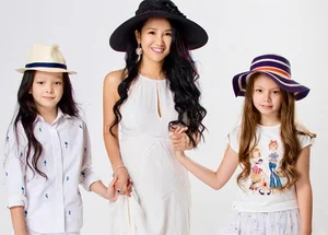 Diva Hong Nhung's Twins Tom and Tep Show Incredible Growth and Style - image 5