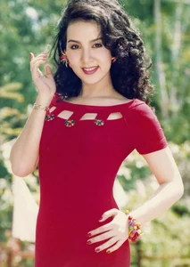 1990s Vietnamese Beauty Icons Diem Huong and Mong Van Reunite After 30 Years - image 6