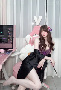 Stunning Aesthetic Selfies and Cosplay Photography by Model Lu Ba Sui - Exclusive 33P Image Collection and Video Preview - image 6