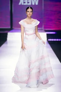 H'Hen Niê Stuns in Crystal-Embellished Gown with High Slit Detail - image 11