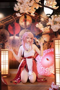 Stunning Genshin Impact Yae Miko Cosplay by Yuki Astra: 61P Photo Set - image 29
