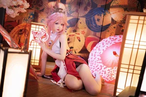 Stunning Genshin Impact Yae Miko Cosplay by Yuki Astra: 61P Photo Set - image 13