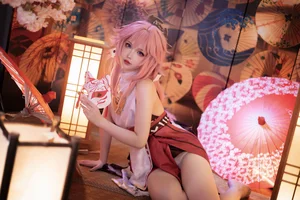 Stunning Genshin Impact Yae Miko Cosplay by Yuki Astra: 61P Photo Set - image 5
