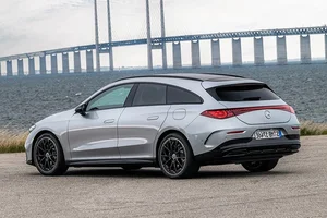 The New Mercedes-Benz CLA Shooting Brake EQ: Redefining Electric Luxury and Practicality - image 2