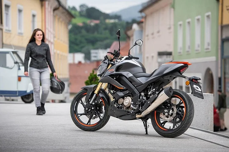 QJMotor SRK 125 S: Chinese Motorcycle Brand Enters the Japanese Market for $550