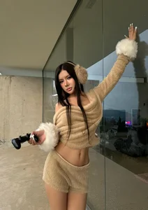 Influencer Xuan Ca Redefines Bold Fashion with Her Latest Style Statements - image 5