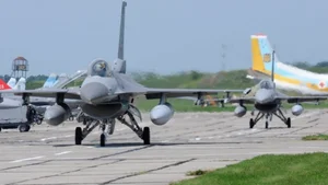 Russian Billionaire Offers Massive Bounty for Downing First F-16 Fighter Jet - image 2