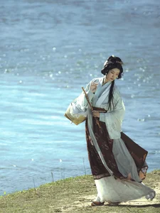 YiTuYu Art Language Vol 9750 He Li Han Portrait Collection - image 17