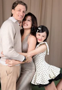 V-Biz News July 27: Nha Phuong's Health and Luxury Real Estate - image 9