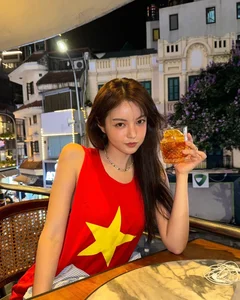 Korean Lingerie Model Captivates Global Fans with Iconic Style - image 6