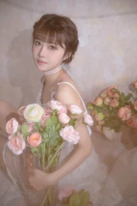 YiTuYu Art Language Vol.5701 Exclusive Portrait Series Featuring Yue Yue - image 9