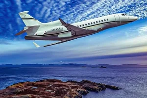 Inside Taylor Swift's $40 Million Dassault Falcon 900 Private Jet - image 5
