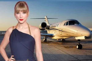Inside Taylor Swift's $40 Million Dassault Falcon 900 Private Jet - image 4