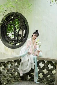 YiTuYu Art Language Vol.10585: Extensive Portrait Set of Jiao Yi Zhi Sui Sui - image 4