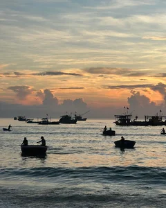 Vibrant Sunrise at Tam Tien Fish Market: A Coastal Gem in Quang Nam - image 2