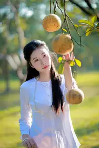 Gentle Girl in Pomelo Garden, Youthful Beauty Blending with Nature 17639840 - image 10