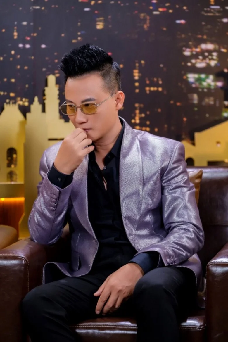 Male Singer Shares Touch Decision of Vasectomy and Tattoos
