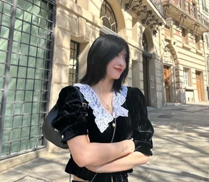 11 Stylish Outfit Ideas for Layered Hair This Tet 2024 - image 10