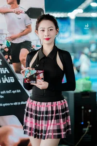 Pickleball Chic: How Yen Xoi Blends Athleticism With Effortless Elegance On Court - image 1