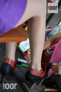 IESS One Thousand and One Nights: Lucy in Shoe Shine 2 - image 94
