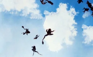 Mysterious Rain of Blood and Money: Scientists Baffled by Strange Global Phenomena - image 7