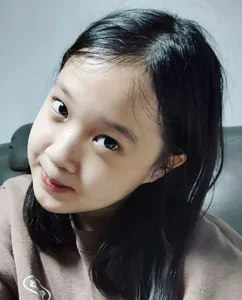 Reply 1988 Child Star Kim Seol Stuns Fans with Mature New Look - image 2