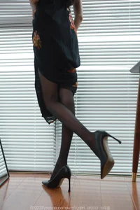 IESS Tuan Tuan Black High Heels Elegant Fashion Photography - image 76