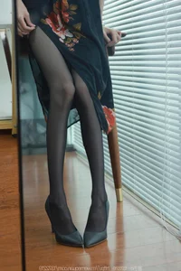 IESS Tuan Tuan Black High Heels Elegant Fashion Photography - image 53