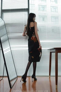 IESS Tuan Tuan Black High Heels Elegant Fashion Photography - image 20