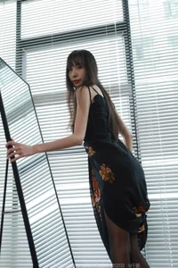 IESS Tuan Tuan Black High Heels Elegant Fashion Photography - image 60