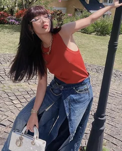 How a Vietnamese University Dropout Became a Sought-After International Fashion Icon - image 6
