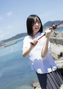 Miu Shirahama Radiates Natural Beauty in BRODY's Kimi ni Hareruya - image 4