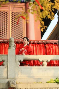Captivating Visual Narrative: Art Language Vol.5536 Ce Er Qing Xin Ting - image 4