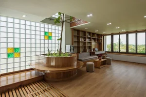 35 Living Room Designs for Narrow Homes: Maximizing 3m to 5m Widths - image 32