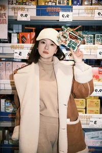 YiTuYu Art Language Vol.6308: Capturing the Grace and Style of Model Xiao Bei - image 16