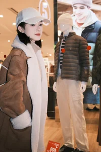 YiTuYu Art Language Vol.6308: Capturing the Grace and Style of Model Xiao Bei - image 18