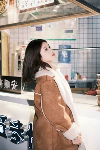 YiTuYu Art Language Vol.6308: Capturing the Grace and Style of Model Xiao Bei - image 9