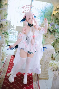 Pure Elegance: Coser RiNaiJiao as Koharu Shimoe in Blue Archive Wedding Dress (27P) - image 18