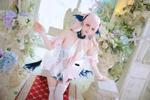 Pure Elegance: Coser RiNaiJiao as Koharu Shimoe in Blue Archive Wedding Dress (27P) - image 6