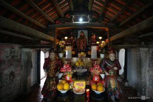 Discover Vo Vi Pagoda: A Hidden Gem Perched on Hanoi's Rocky Mountains - image 4