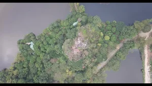 Discover Vo Vi Pagoda: A Hidden Gem Perched on Hanoi's Rocky Mountains - image 6