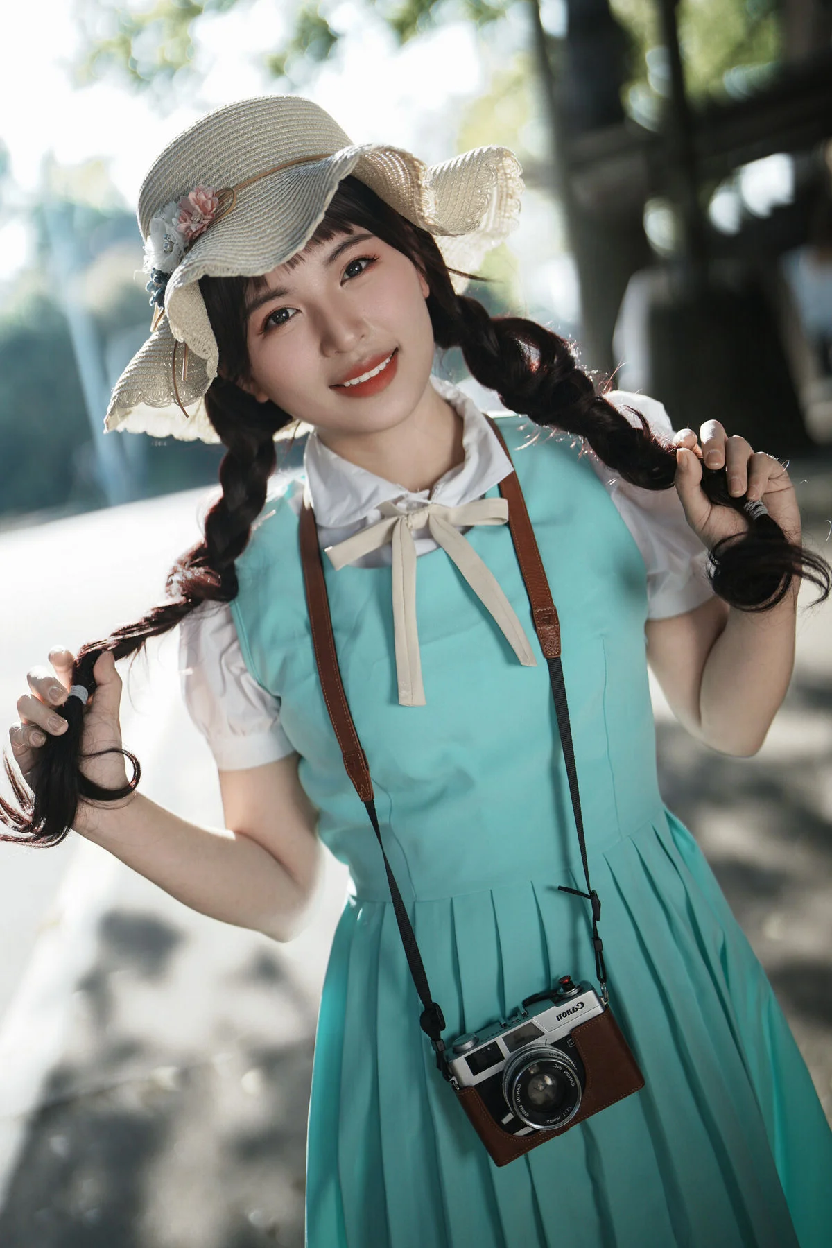 YiTuYu Art Language Vol.10165: A Captivating Portrait Series Featuring Gui Hua Ya