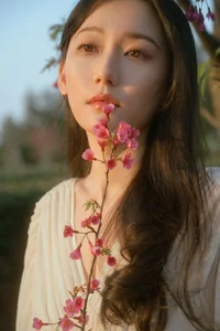 Spring Aesthetic: Xiao Yue Among Cherry Blossoms and Tea Mountains - YiTuYu Art Language Vol.9056 Portrait Photography Series - image 20