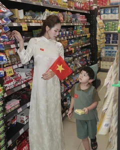 Summer Holiday Fashion Trends: How Vietnamese Youth Style Their Vacation Outfits - image 7