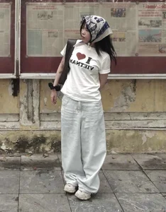 Summer Holiday Fashion Trends: How Vietnamese Youth Style Their Vacation Outfits - image 8