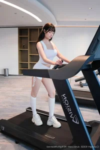 Gym Chic: Ruan Qing's Stunning Fitness-Inspired Photoshoot - image 3