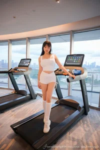 Gym Chic: Ruan Qing's Stunning Fitness-Inspired Photoshoot - image 17